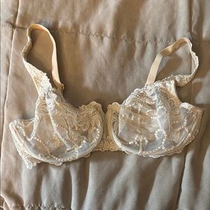 Lunaire Sexy Unlined Lace Underwire Bra - Cream